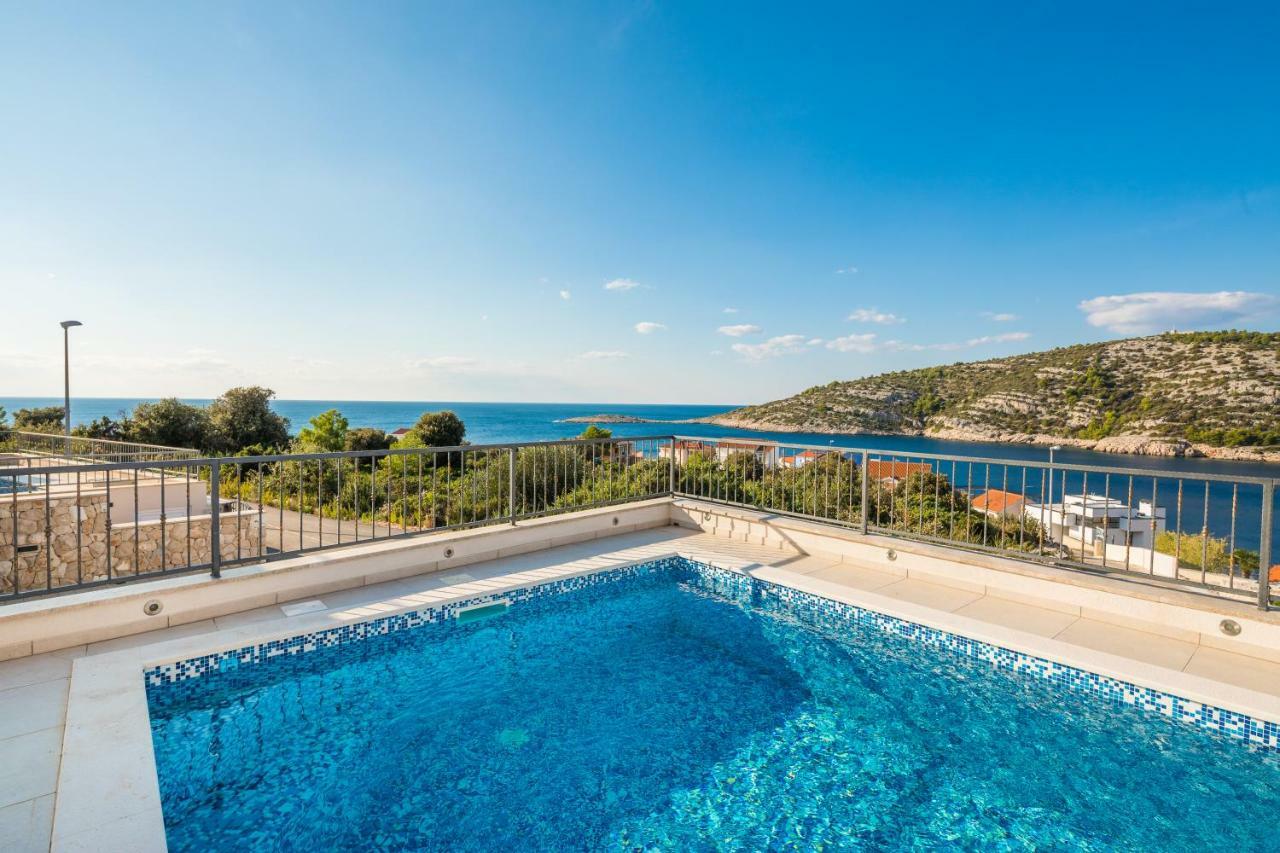 רוגוזניצה Villa Diomedes With The Sea View And The Pool מראה חיצוני תמונה